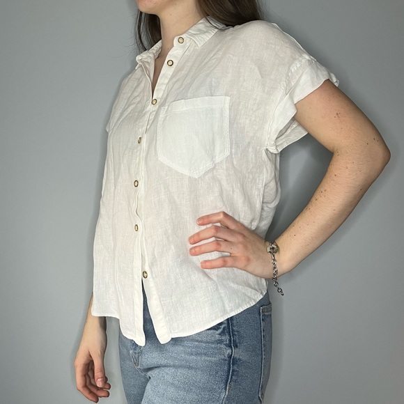 ZARA Linen Button Up Top (size medium) - Picture 2 of 8